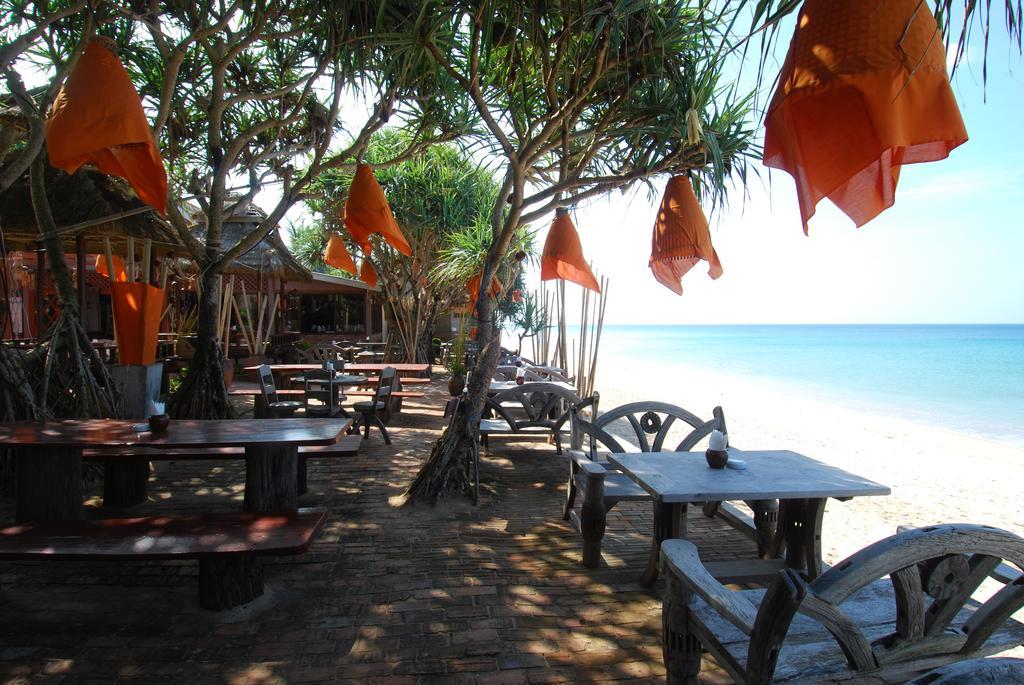纯净海滩度假酒店 Ko Lanta 外观 照片