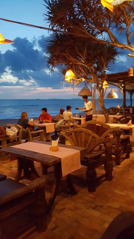 纯净海滩度假酒店 Ko Lanta 外观 照片